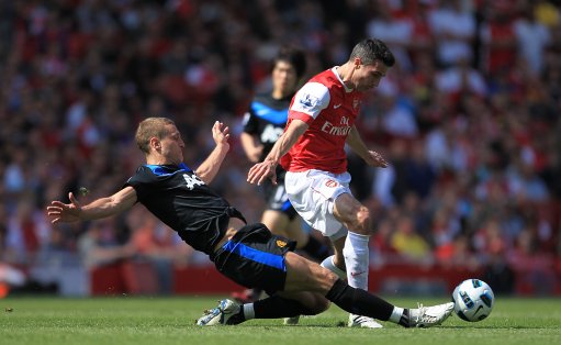 育賽事困境 育賽事困境